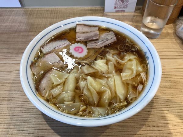 「ワンタンチャーシューメン」@らーめん 高尾の写真