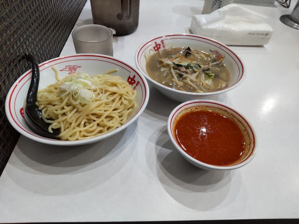 「冷やし醤油タンメン800　+プチスープ（北極）200」@蒙古タンメン 中本 渋谷店の写真