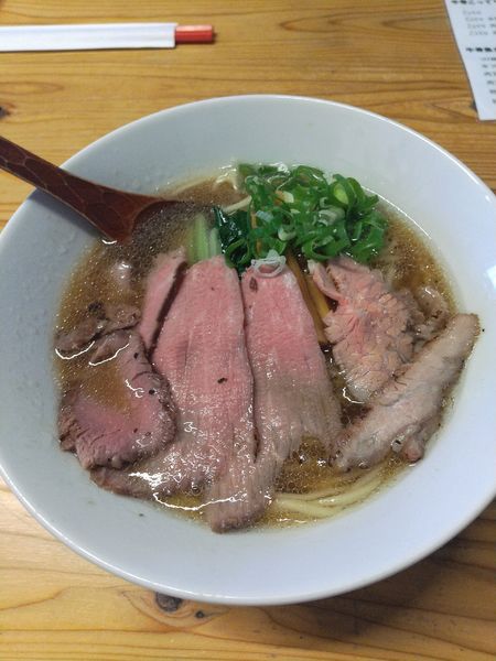 「牛骨あっさりラーメン（しょうゆ）」@麺榮 王様のラーメンの写真