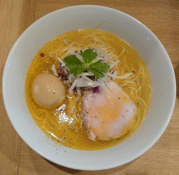 「山椒塩味玉ラーメン(980円)」@麺屋 天来の写真