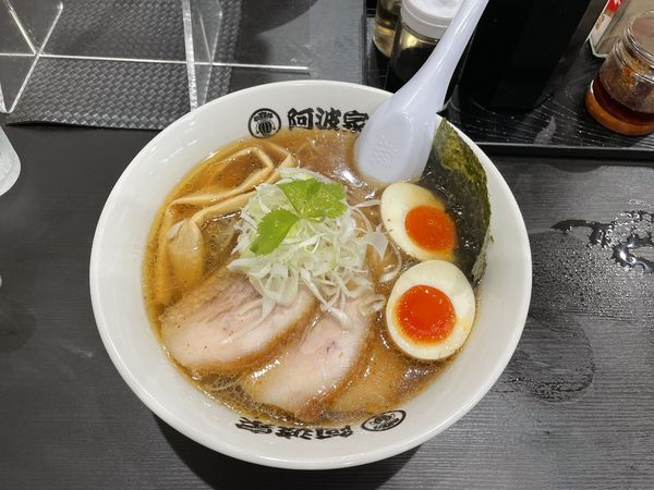 「阿波家ラーメン」@地鶏けい骨 阿波家 宇都宮店の写真