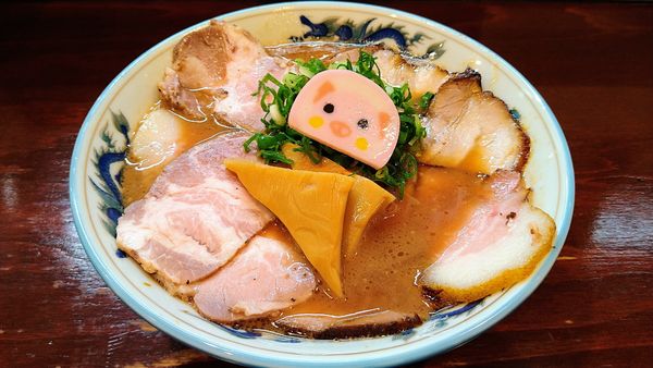 「【肉の日限定】醤油豚骨肉中華そば」@らーめん 五ノ神精肉店 煮干し編の写真