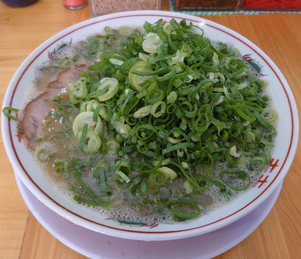 「豚骨らーめん+ねぎ(800)」@てっちゃんの写真