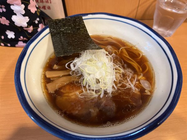 「醤油らーめん」@麺処 富士松の写真