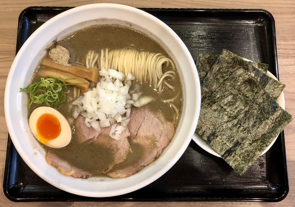 「濃厚煮干中華そば大盛(800+130)」@煮干乃宴の写真