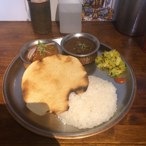 「ランチ2種盛り」@シバカリーワラの写真