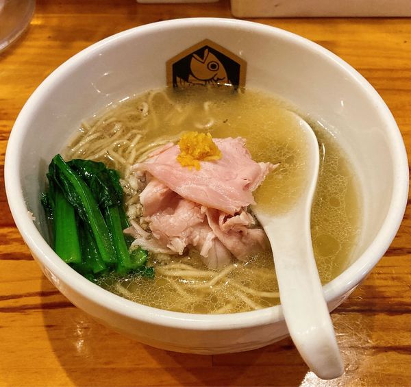 「真鯛らーめん」@真鯛らーめん 麺魚の写真