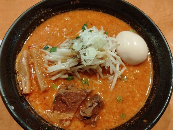 「炎(3カラ3シビ)＋味玉」@みそ街道   炎～en～ 千葉みゆき通り店の写真