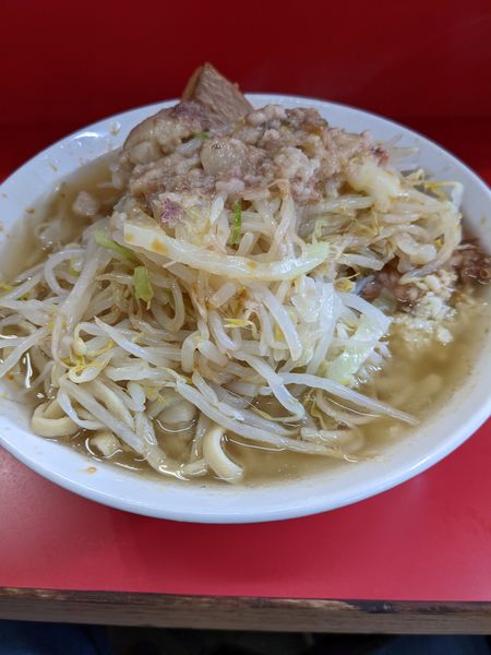 「ラーメン（麺半分）」@ラーメン二郎 三田本店の写真