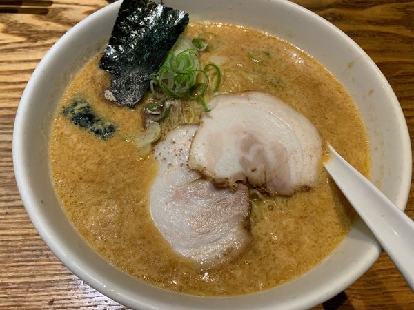 「玉子とじラーメン」@萬珍軒の写真