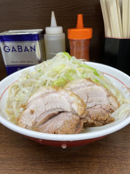 「小ラーメン（にんにく）¥830」@ラーメン二郎 横浜関内店の写真
