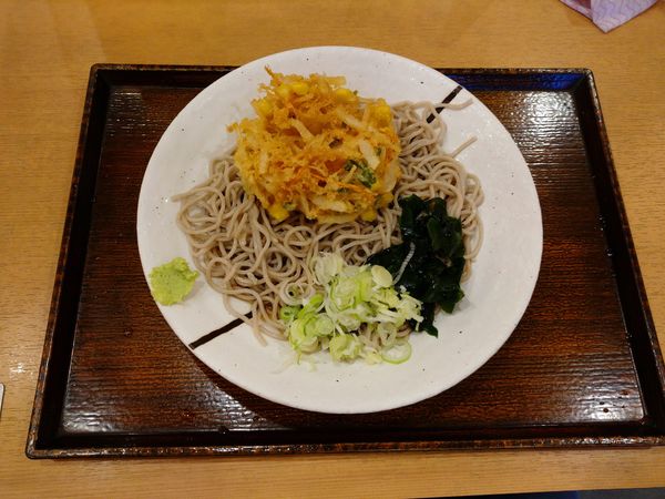 「とうもろこしのかき揚げそば(500円くらい)」@しぶそば 二子玉川店の写真