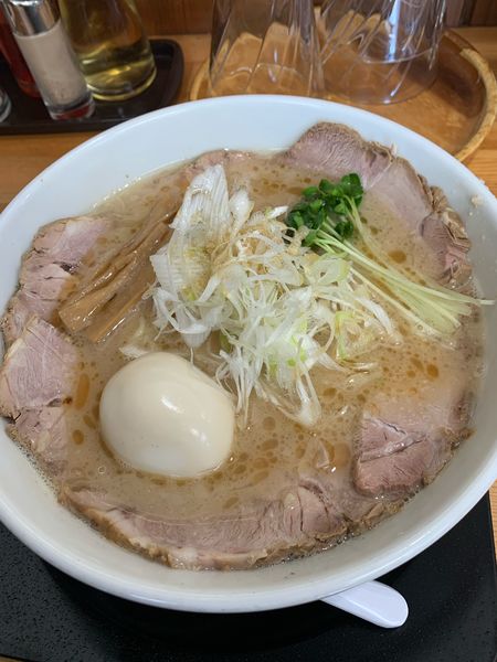 「味玉ねぎらーめん(ﾁｬｰｼｭｰ)」@中華そば 島風の写真