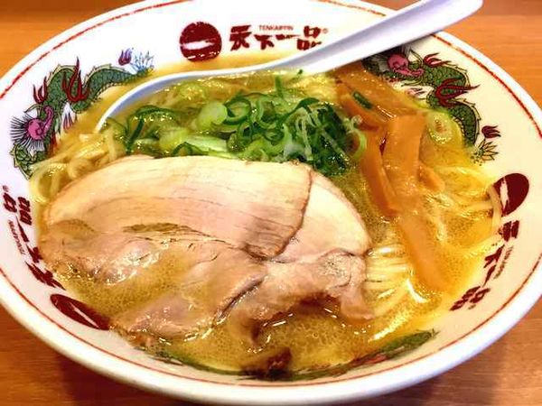 「屋台の味 (890円)」@天下一品 池袋西口店の写真