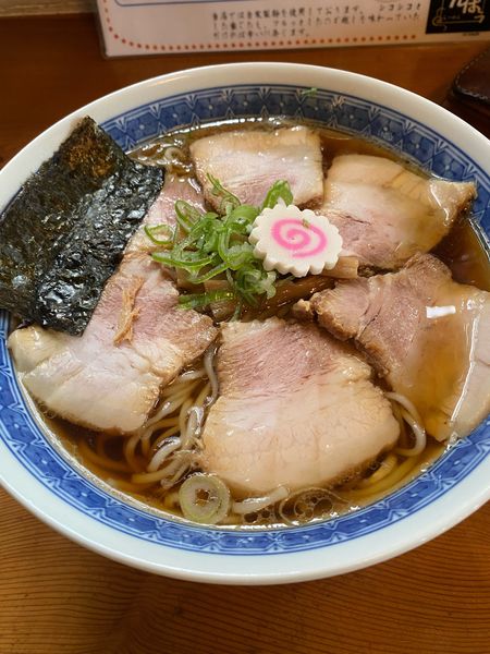 「チャーシューらーめん➕大盛➕麺固め」@麺屋まんぼうの写真