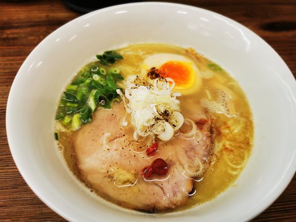 「塩ラーメン」@らーめん煙の写真