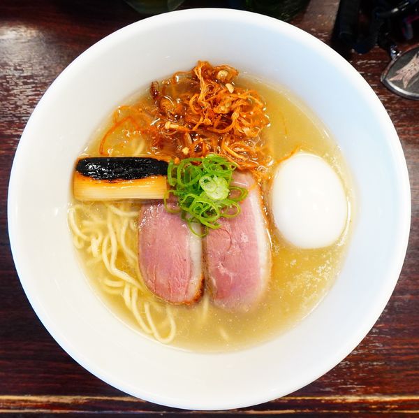 「【限定】鴨そば（塩）＋味玉＋ハートランド小瓶」@麺屋 ルリカケスの写真