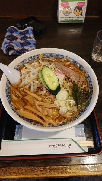 「令4・9・29冷しラーメン(税込935円)」@栄屋本店の写真