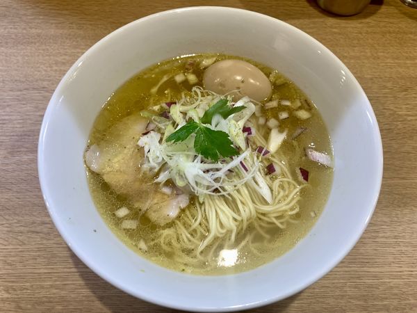 「山椒塩味玉ラーメン980円」@麺屋 天来の写真