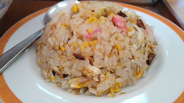 「ラーメン半チャーハンセット」@中華 さたけの写真