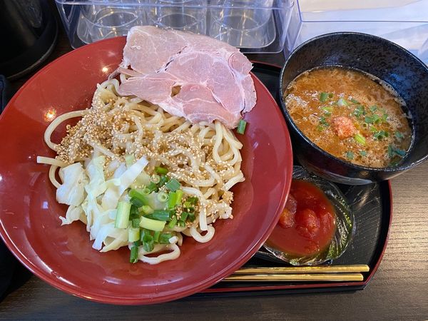 「海老トマトつけ麺（９６０円）＋トマト１００円」@えびそば金行 阿見店の写真