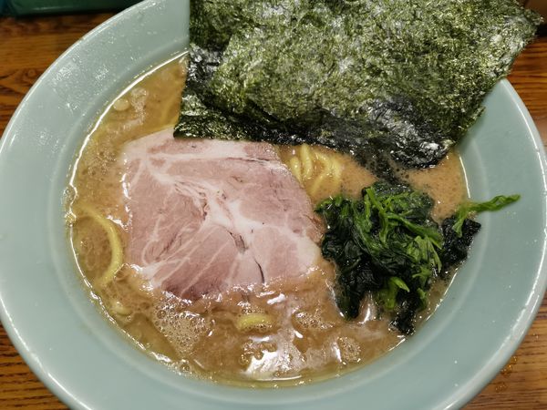 「とんこつ醤油らーめん」@心一家の写真