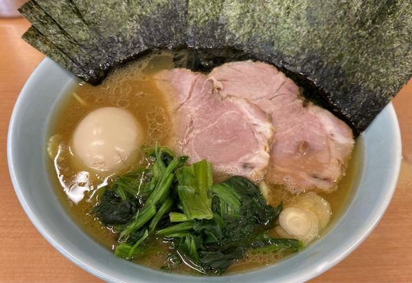 「特製らーめん 海苔 硬 多」@横浜らーめん 武蔵家 綾瀬店の写真