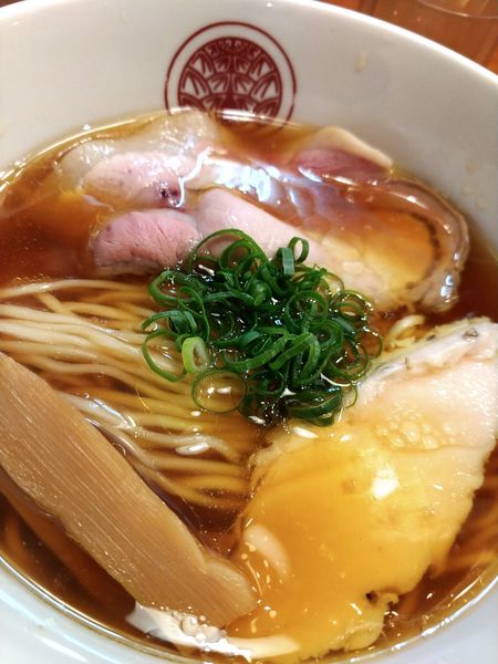 「鶏醤油らぁ麺」@らぁ麺 とうひちの写真