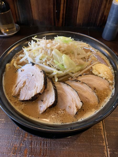 「味噌ラーメン大 チャーシューW」@麺や豚髭の写真