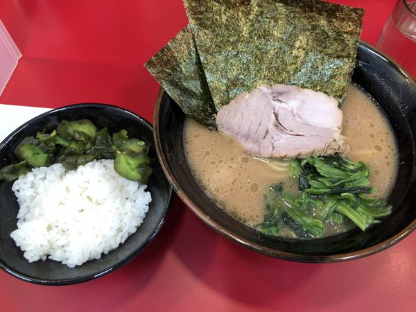 「ラーメン」@横浜ラーメン 山本家の写真