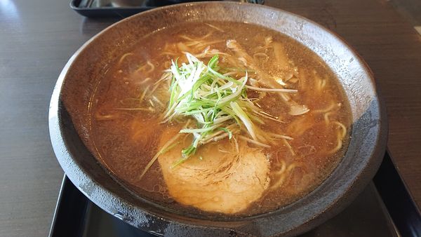 「中華そば 中」@もちもちの木 白石蔵王店の写真