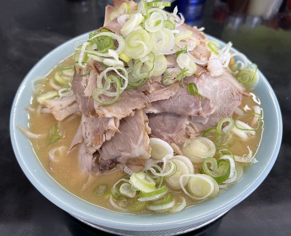 「特製チャーシュー麺・白味噌　1200円」@桜ラーメン 北方店の写真