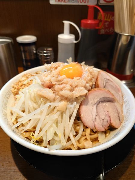 「大汁なし　野菜　ニンニク　アブラ」@豚山 大森店の写真