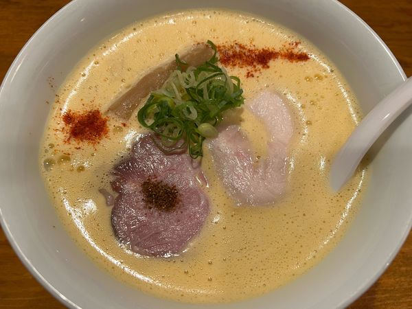 「豚骨チキン 赤」@鶏っぷ別邸の写真