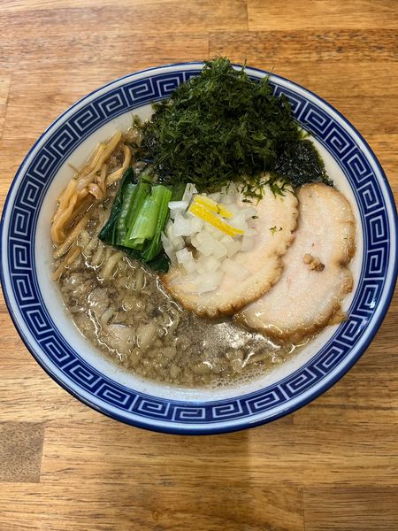 「烏賊背脂煮干中華そば 880円」@錦糸町中華そば さん式の写真