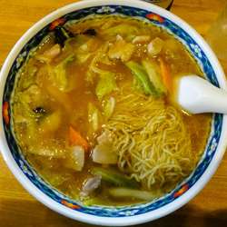 広東麺(サービス単品。800円)