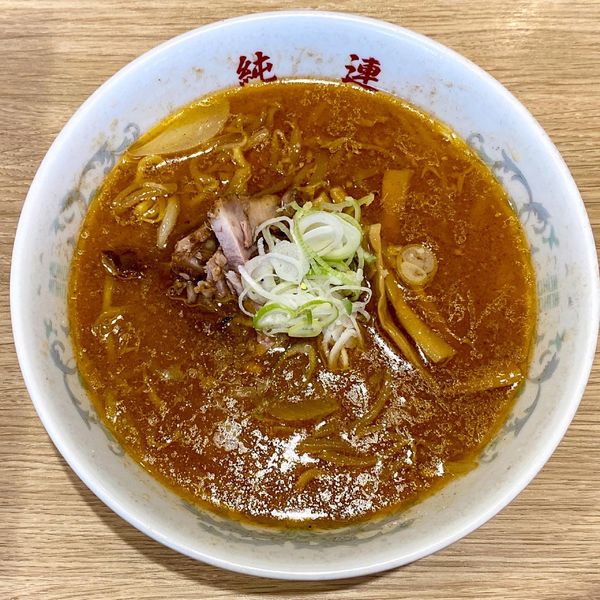 「みそ（麺少なめ）¥900」@さっぽろ純連 札幌本店の写真