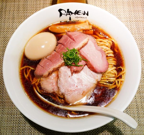 「特製醤油そば＋生ビール」@Ramen にじゅうぶんのいちの写真