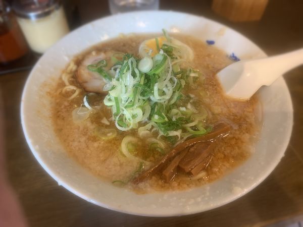 「元らーめん（脂多め・ネギ多め￥690）」@蔵前元楽 総本店の写真