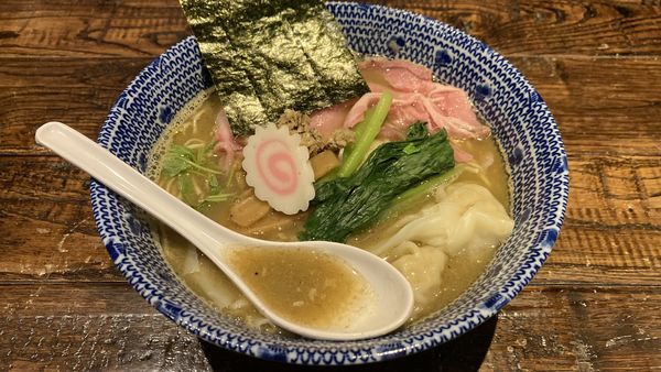 「ワンタン鰯中華そば」@鰯中華そば ささ木の写真