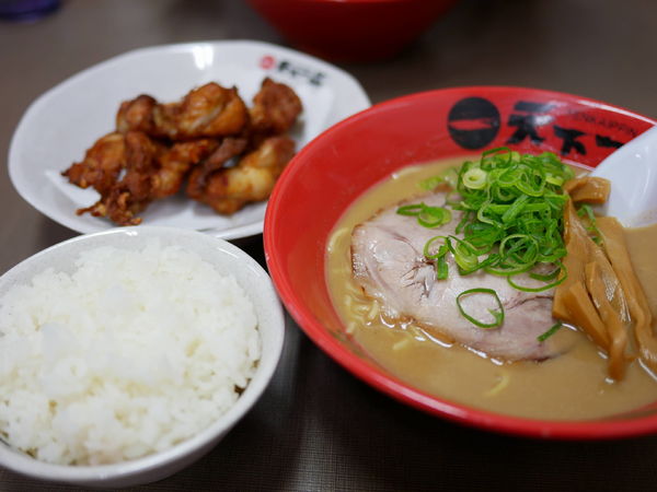 「鶏唐揚げ定食 並 麺硬め」@天下一品 錦糸町店の写真