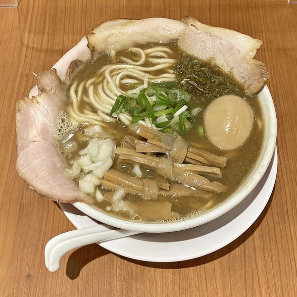 「濃口特製煮干そば」@中華そば ひらこ屋 東京ラーメンストリート店の写真