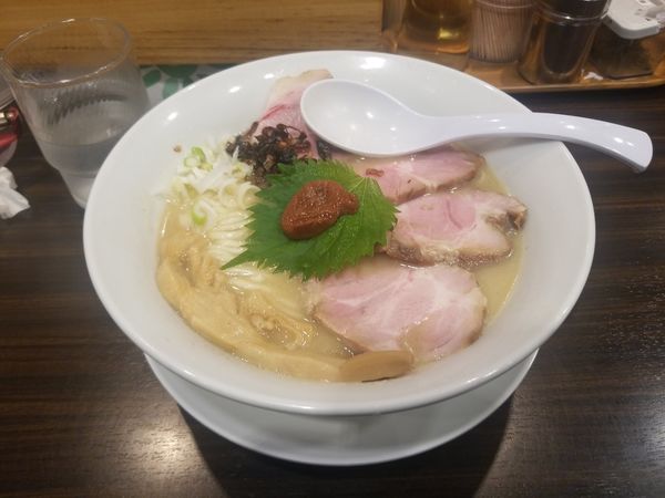 「叉焼濃厚鶏白湯ラーメン+雑炊セット(ランチ無料)」@超濃厚鶏白湯ラーメン専門店 自家製麺 鶏ふじの写真
