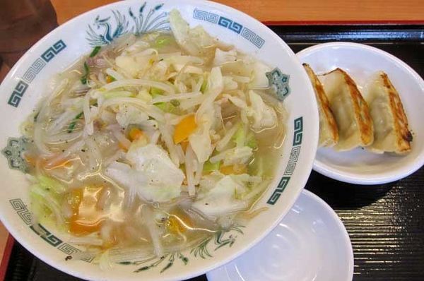 「野菜たっぷりタンメン（麺少なめ）　520円・他」@日高屋 浅草雷門店の写真