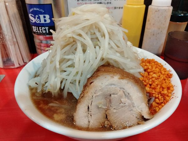 「ラーメン小＋タマネギ」@鷹の目 大宮店の写真