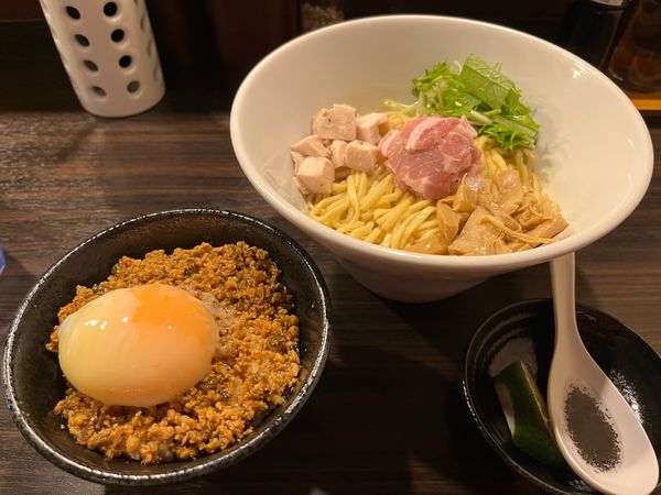 「トリュフ香るまぜそば」@神泉のらぁめん屋 うさぎの写真