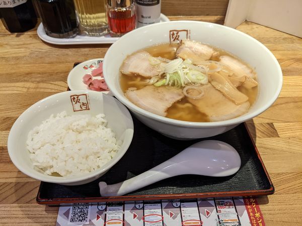 「喜多方ラーメン」@喜多方ラーメン坂内 新宿パークタワー店の写真