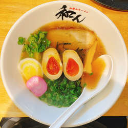 白浜味玉ラーメン