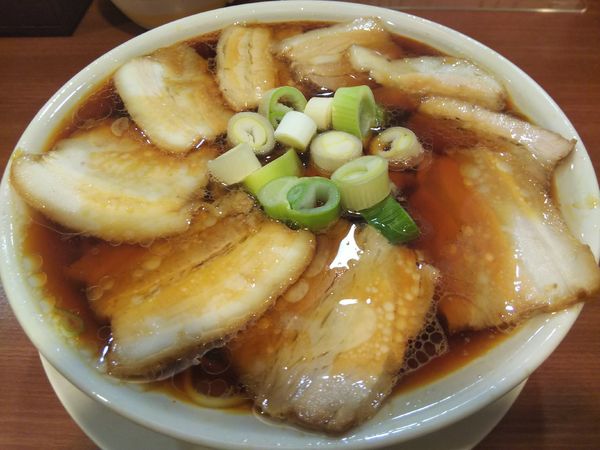 「チャーシュー中華そば」@濃厚中華そば 佐とうの写真