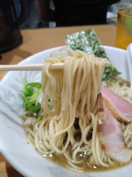 「『煮干中華蕎麦』880円」@北千住煮干中華蕎麦 かれんの写真